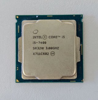 PROCESADOR INTEL i5-7400 socket 1151 SR32W USADO