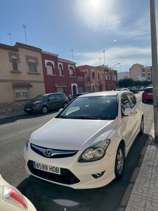 Hyundai i30 2011