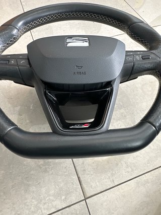 Volante Leon Cupra 5F
