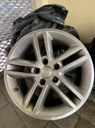 Llantas Mitsubishi 5x114 R16 (Juego)