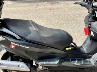 Suzuki Burgman 125cc Negra