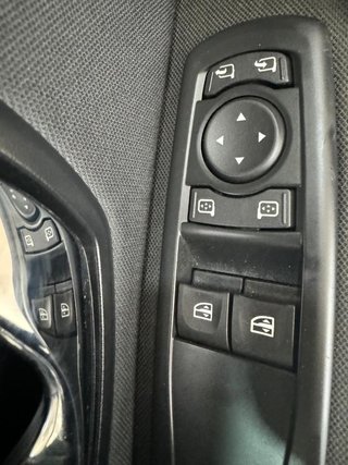 Renault Megane Limited