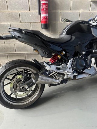 BMW F900 R Naked Negra/Gris