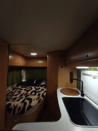 Autocaravana perfilada