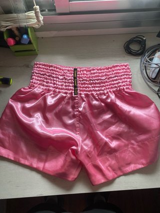 Pantalones Muay Thai Another Boxer Negros Dorados
