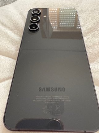 Samsung Galaxy S24 FE 256GB GAMA ALTA | IMPECABLE