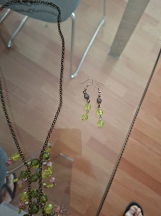 Conjunto collar y pendientes
