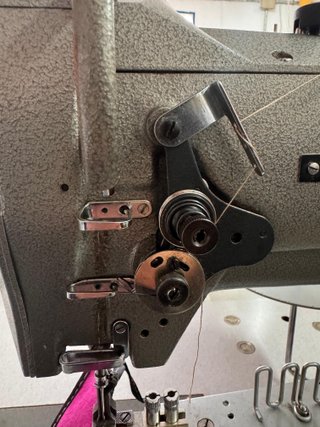 Máquina de coser SEIKO LSC 8BLH