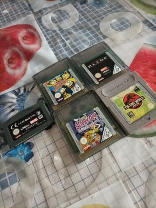 Juegos Game Boy: Simpsons, Scooby-Doo, Blade, Jura