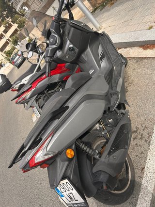 Daelim Moto Maxi Scooter 2021