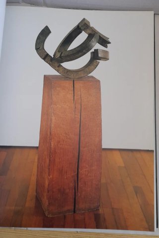 Chillida (2003)