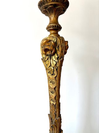 Lámpara madera tallada grande 154 cm
