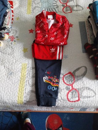 Lote Ropa de niño talla 98- 104