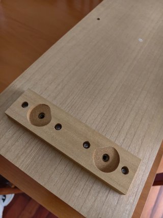 Tavolo consolle nordica con cassetto e ripiano