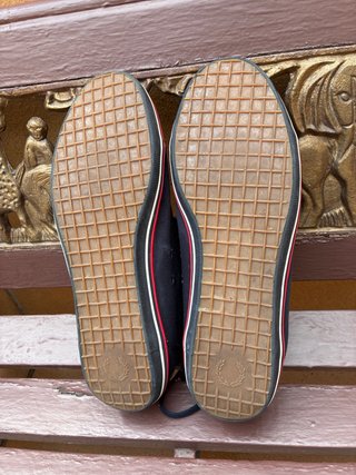 Zapatillas Fred Perry Azules y Rojas