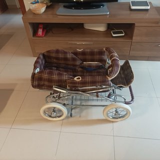 Silla de paseo y capazo Arrué