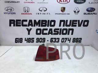 Piloto audi a4 derecho