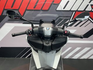 BMW C 400 GT Blanca