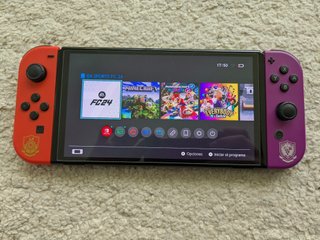 Nintendo Switch OLED Edición Pokémon super pack