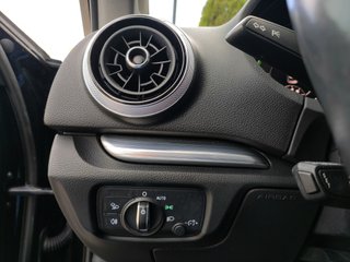 Audi A3 Sportback Design 40 e-tron 150kW S tron