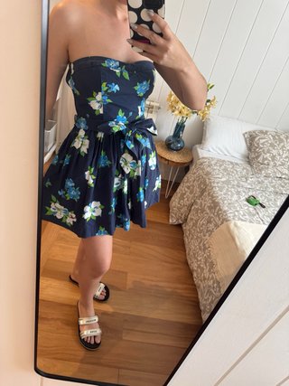 Vestido Hollister Floral Talla M Azul Marino