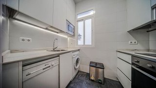 Piso en alquiler en Palos de Moguer en Madrid