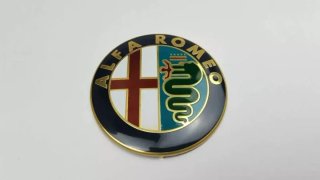 Emblema volante alfa romeo