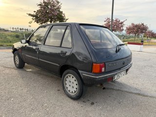 Peugeot 205 1991