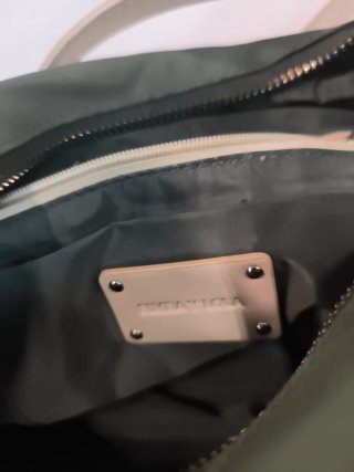 Bolso bandolera Bimba y Lola verde y beige