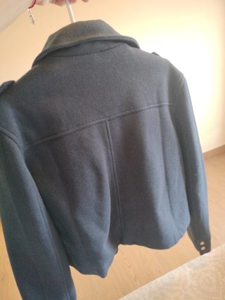 Chaqueta negra invierno