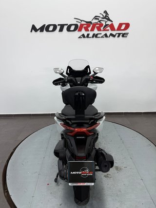 Honda Forza 350