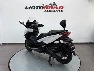 Honda Forza 350