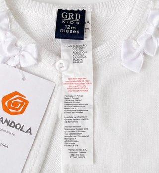 Bolero branco com laços