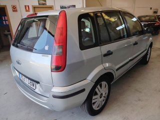Ford Fusion 2002