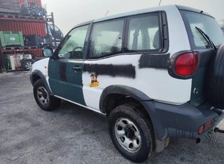 Nissan 370206 403000x801 llanta terrano ii (r20)