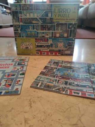 Puzzle Laberintos de Espías 300 Piezas