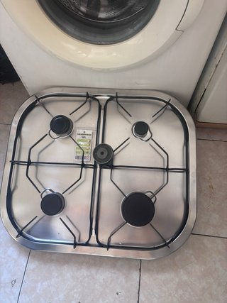 Conjunto horno electrico con placa de 4 fuegos
