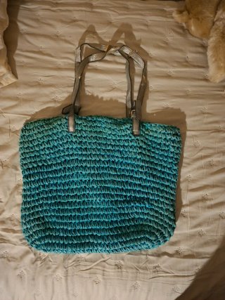 Bolso de playa Abbacino azul y plateado