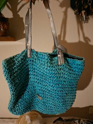 Bolso de playa Abbacino azul y plateado
