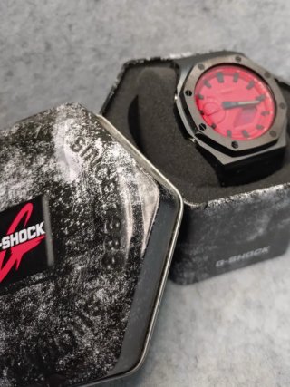 Reloj Casio G-Shock GA-2100 "Drácula"
