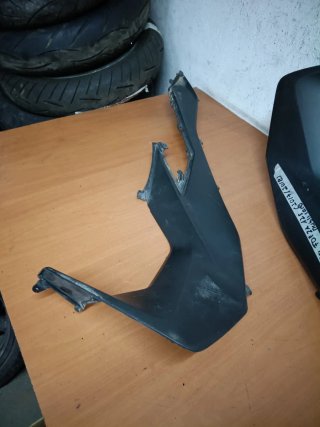 Lateral Honda Forza 125 (2017-2018)