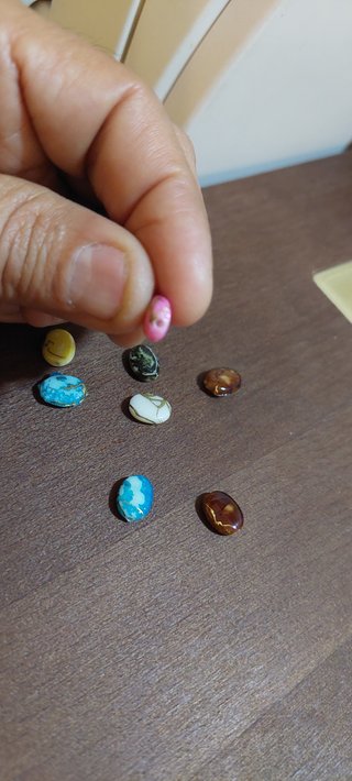 Pietre di plastica per la creazione di gioielli