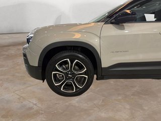 Jeep Avenger 1.2 eHybrid 74kW (100CV) Summit