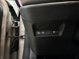 Jeep Avenger 1.2 eHybrid 74kW (100CV) Summit