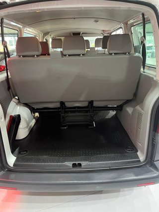 Volkswagen Transporter T5 2012