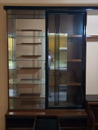 Mueble Comedor Madera y Cristal