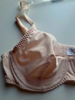 Sujetador 90B rosa palo