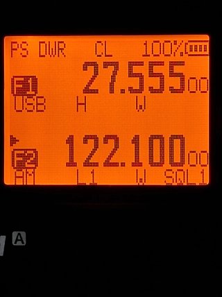 EMISORA UHF VHF AEREA CB(RX) + REGALO MINI ANTENA