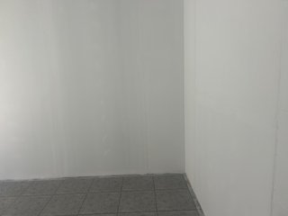 Local 20m2.