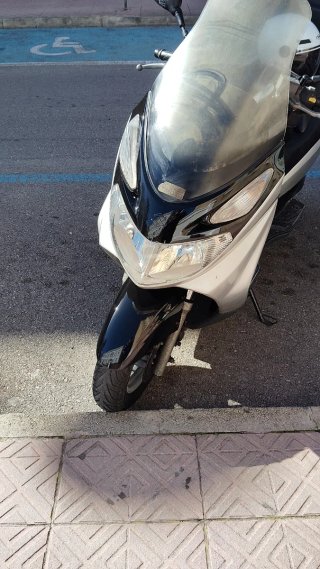 Suzuki Burgman 150 vendo o cambió por 125